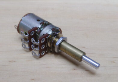 Control Volumen y Squelch ¢12 000