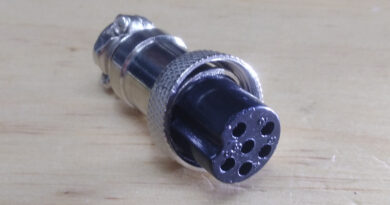 Conector Micrófono 6 pines Macho Ranger RCI